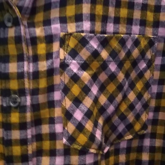 FINAL MARKDOWN Ladies' NWT Old Navy Flannel Top (L) - Picture 3 of 10